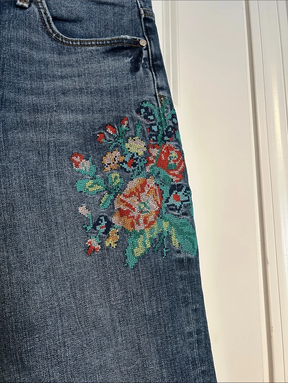 Embroidered Sam Edelman The Mary High-Rise Strait Crop Jean Women’s Size 30 - Picture 2 of 6
